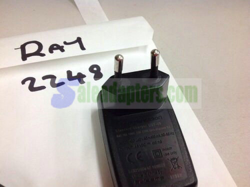 Genuine EU Sony Ericsson Standard Charger CST-60 CAA-0002002-BV 4.9V 450mA EU