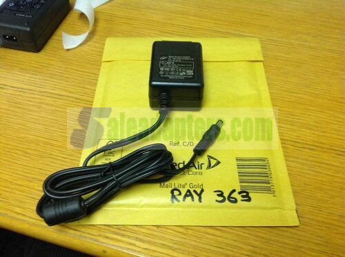 Genuine Jet AC/DC Power Adapter Model No G112-US0520. 5.0V. 2.0A