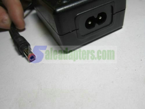 GENUINE ITE POWER SUPPLY MODEL PW118KA0503N52 5V 3.0A AC-DC ADAPTOR