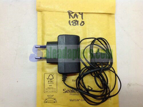 Genuine Sony Ericsson EU AC ADAPTOR CAA-0002001-BV 4.9VDC 700mA Power Supply